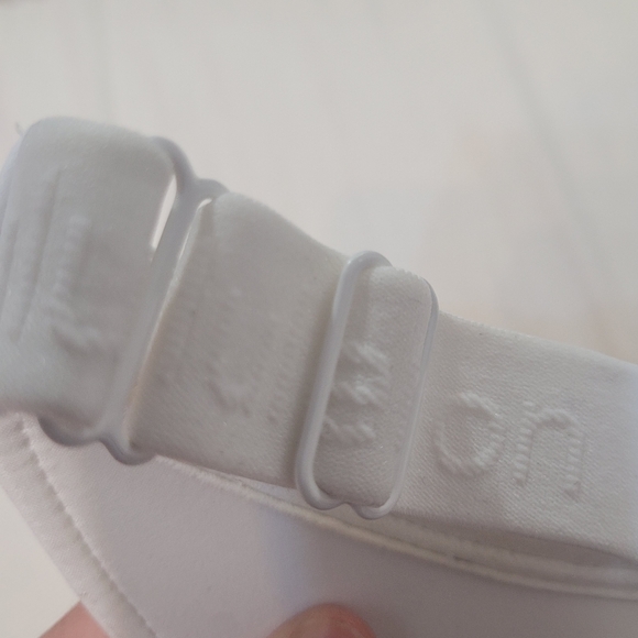 LULULEMON hat in white - Picture 6 of 16